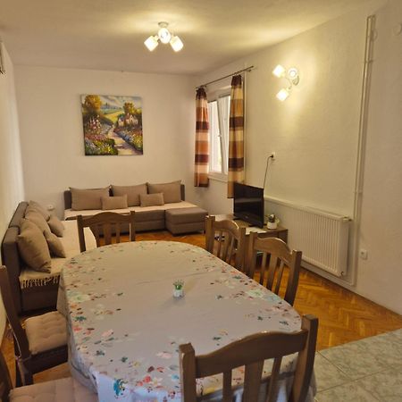 Apartments Veni Up Starigrad Exterior photo