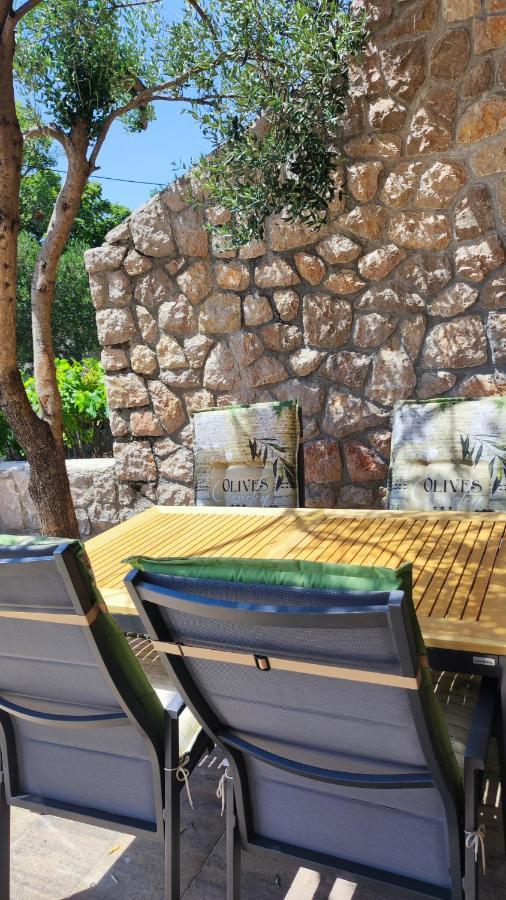 Apartments Veni Up Starigrad Exterior photo